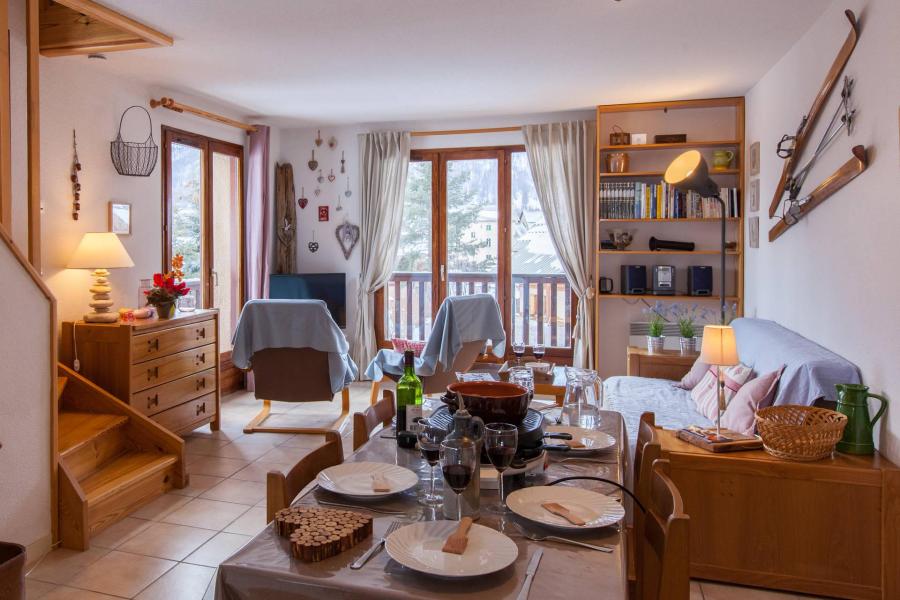 Rent in ski resort 5 room triplex apartment 8 people (01) - La Résidence le Rocher - Serre Chevalier - Living room