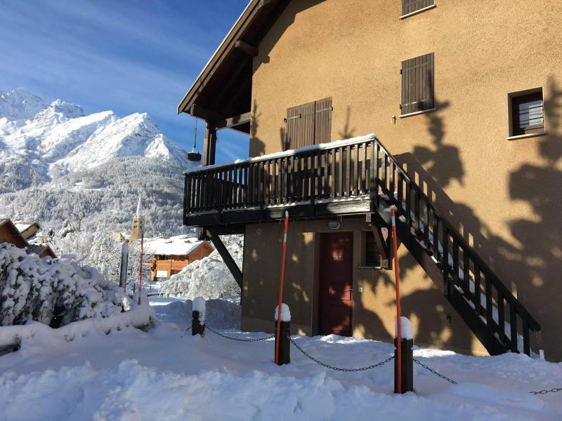 Location au ski La Résidence le Rocher - Serre Chevalier - Extérieur hiver
