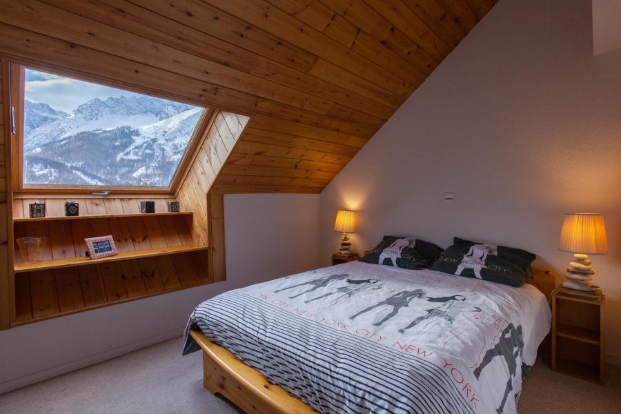 Location au ski Appartement triplex 5 pièces 8 personnes (01) - La Résidence le Rocher - Serre Chevalier - Banquette-lit tiroir