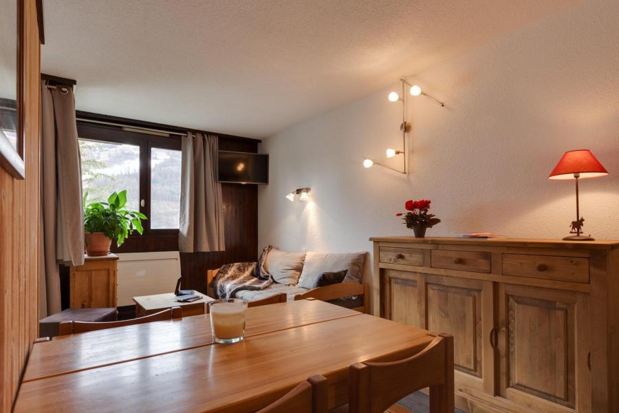 Alquiler al esquí Apartamento cabina para 4 personas (213) - La Résidence les Mélèzes - Serre Chevalier - Estancia