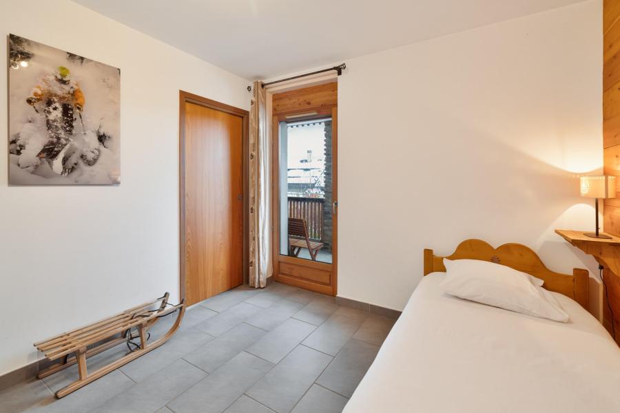 Rent in ski resort 3 room apartment 5 people (C12) - LE CLOS DE L'YRET - Serre Chevalier - Bedroom