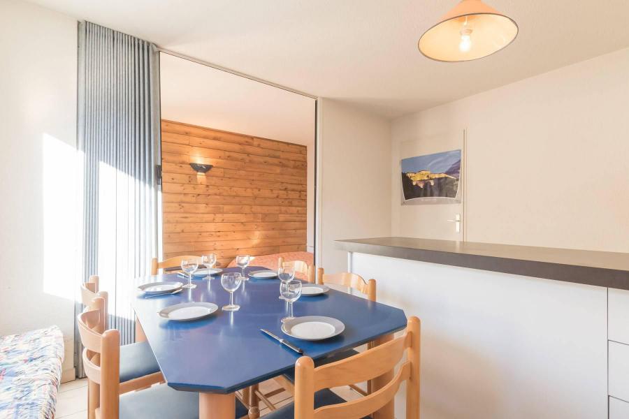 Skiverleih Studio Schlafnische 5 Personen (302) - Le Relais de la Guisane II - Serre Chevalier - Wohnzimmer