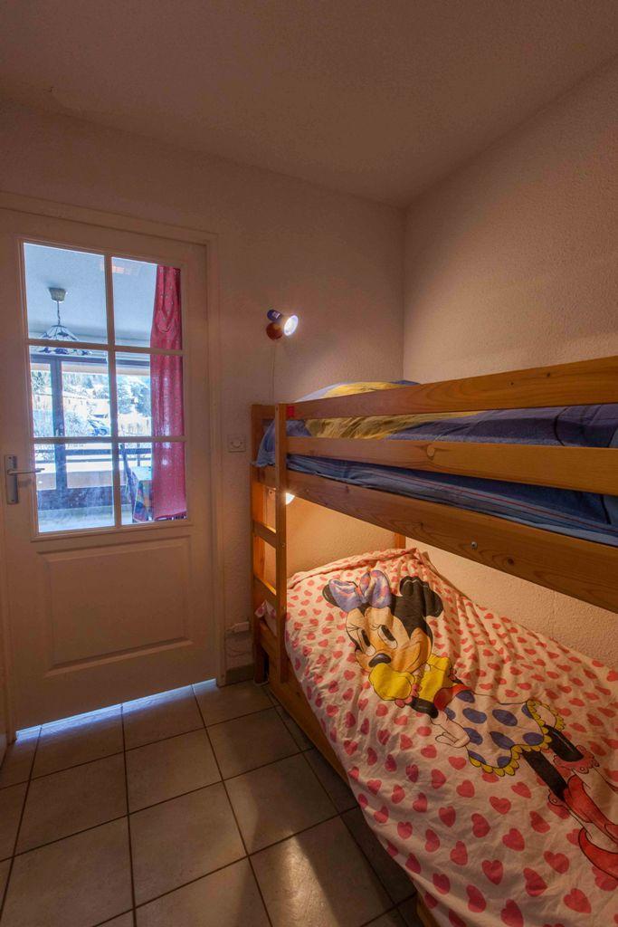 Rent in ski resort Studio sleeping corner 4 people (02) - Les Chalets du Jardin Alpin Edelweiss - Serre Chevalier - Bedroom