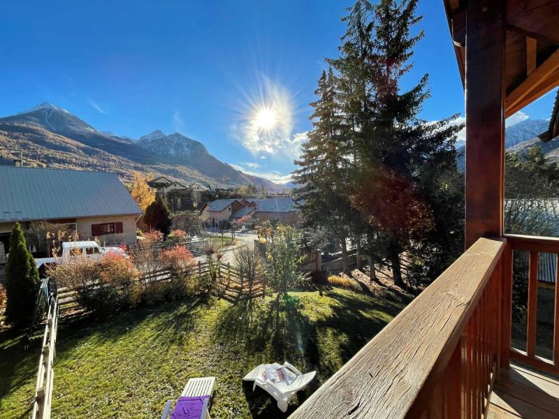 Soggiorno sugli sci Casa su 2 piani 4 stanze per 6 persone (004) - Mais 4 pièces - Serre Chevalier - Balcone