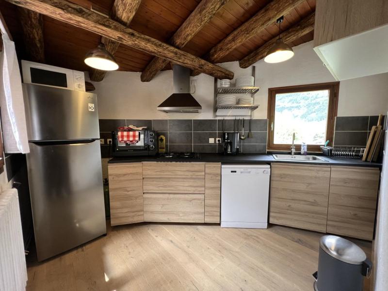 Wynajem na narty Apartament 3 pokojowy 6 osób - Maison de Pays - Serre Chevalier - Kuchnia