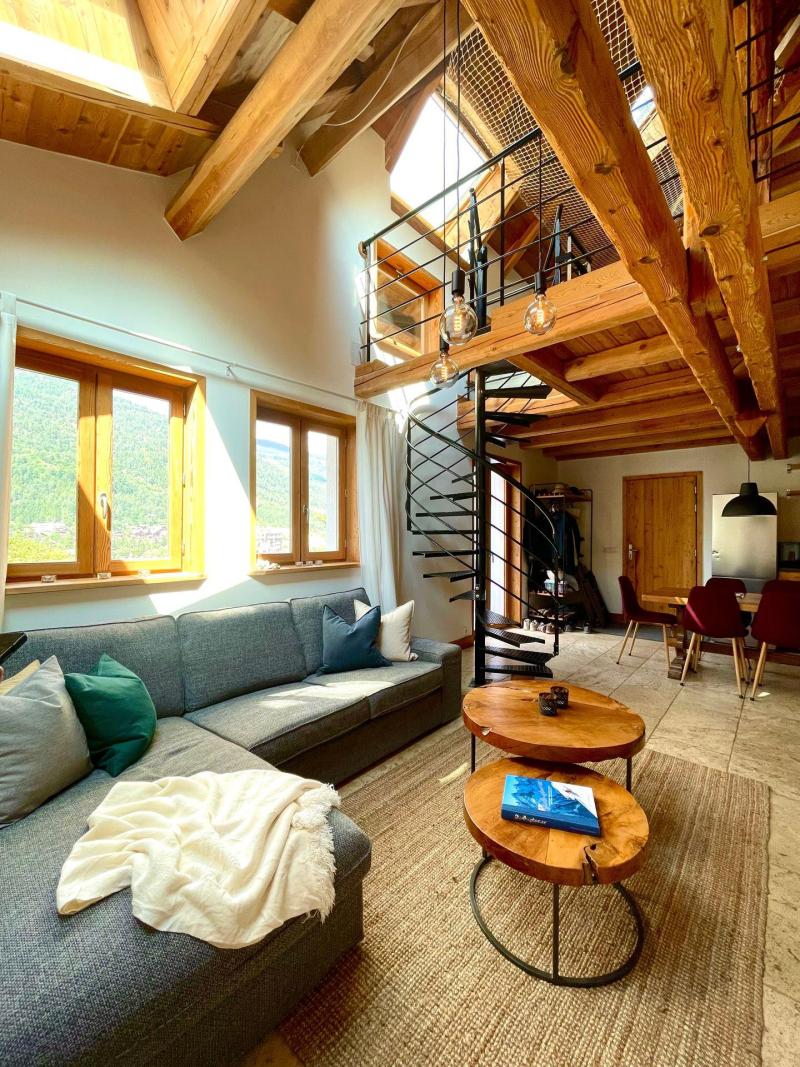 Rent in ski resort 4 room duplex apartment 8 people - Maison de Pays Bertille - Serre Chevalier - Living room