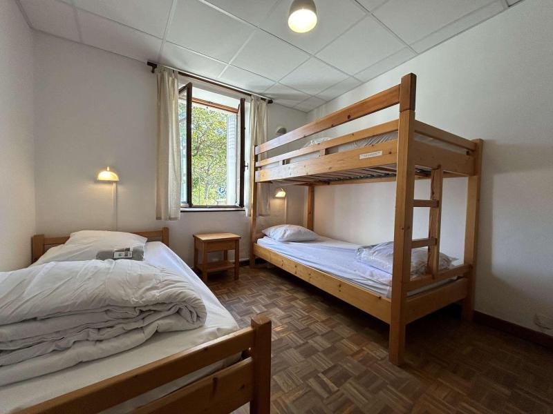 Skiverleih 3-Zimmer-Appartment für 4 Personen (LMO010-0000) - Pre Creux - Serre Chevalier - Schlafzimmer