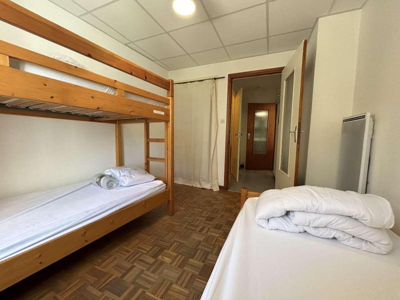 Skiverleih 3-Zimmer-Appartment für 4 Personen (LMO010-0000) - Pre Creux - Serre Chevalier - Schlafzimmer