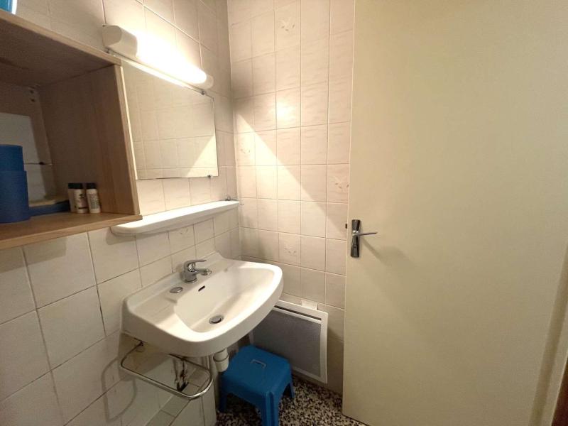 Alquiler al esquí Apartamento 3 piezas para 4 personas (LMO010-0000) - Pre Creux - Serre Chevalier - Cuarto de ducha