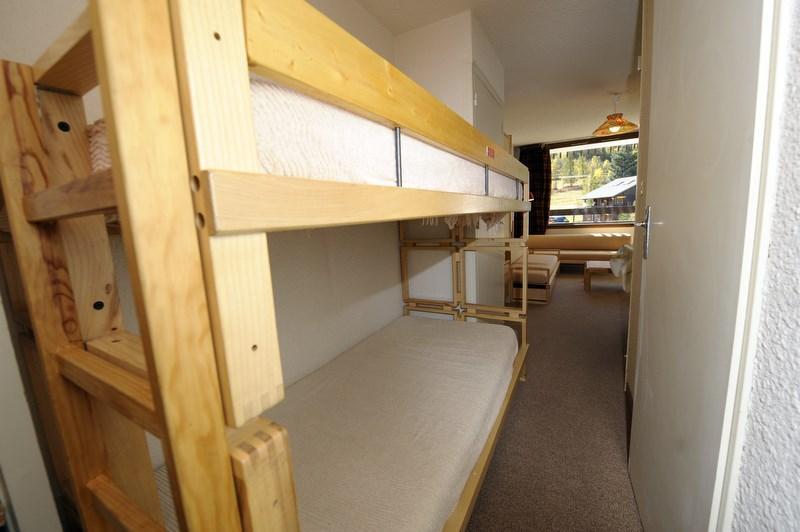 Rent in ski resort Studio sleeping corner 4 people (LSA270-3039) - Résidence Aigle Noir - Serre Chevalier - Sleeping area