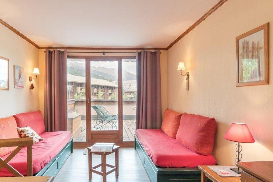 Rent in ski resort 2 room apartment 5 people (105) - Résidence Alpaga - Serre Chevalier - Living room