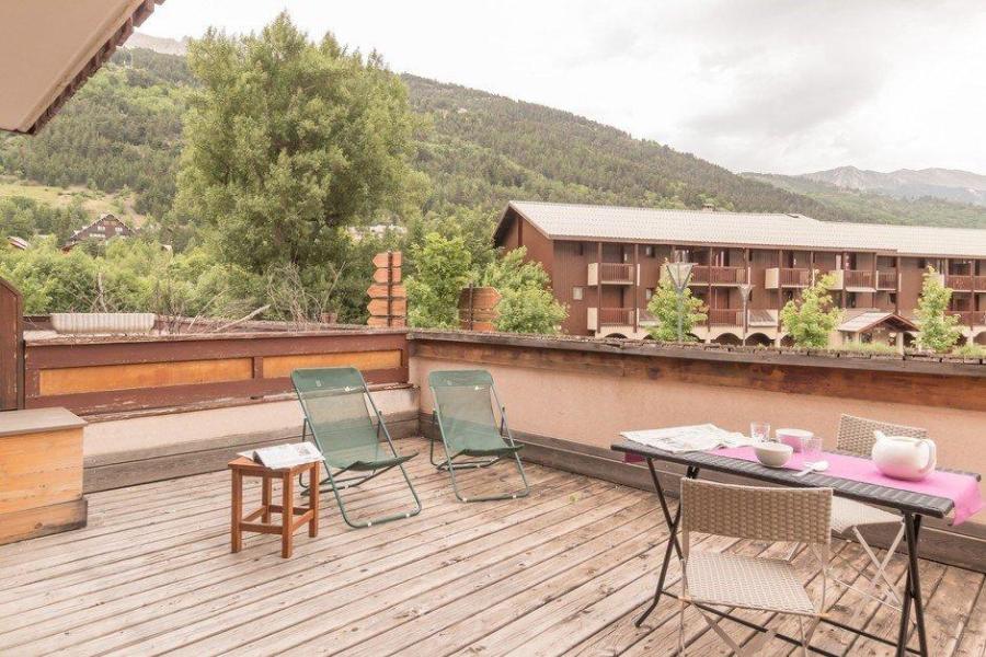 Skiverleih 2-Zimmer-Appartment für 4 Personen (105) - Résidence Alpaga - Serre Chevalier - Terrasse