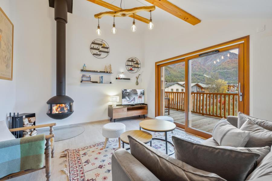 Rent in ski resort 4 room apartment 6 people (Le Malt C22) - Résidence Caeli - Serre Chevalier - Living room