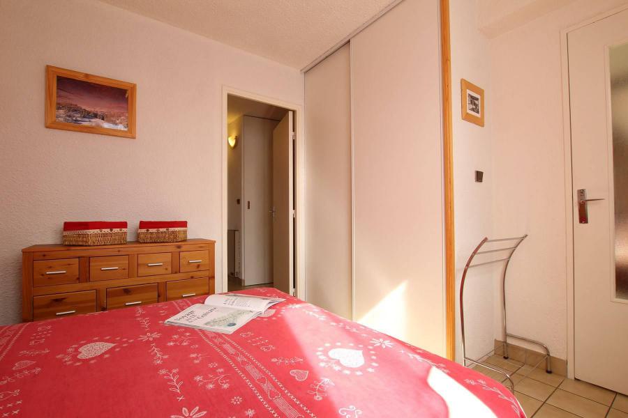 Skiverleih 2-Zimmer-Berghütte für 6 Personen (202) - Résidence Central Parc 2 - Serre Chevalier - Schlafzimmer