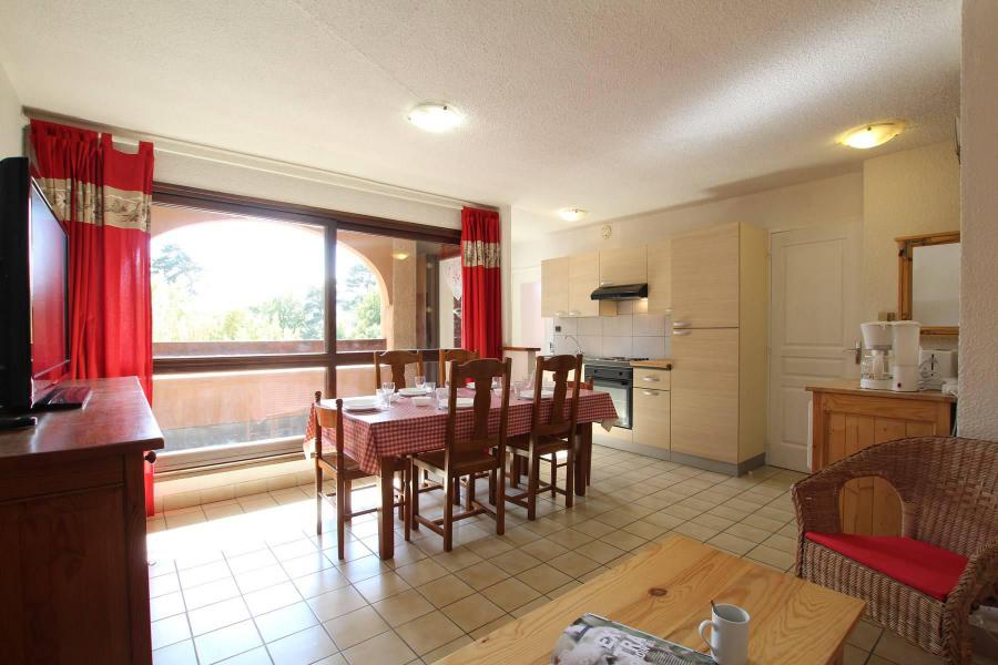 Ski verhuur Appartement 2 kamers bergnis 6 personen (202) - Résidence Central Parc 2 - Serre Chevalier - Woonkamer