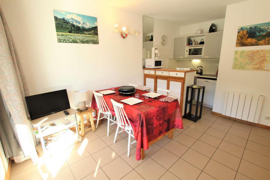 Wynajem na narty Apartament 2 pokojowy z alkową 5 osób (211) - Résidence Chardons Bleus - Serre Chevalier - Pokój gościnny