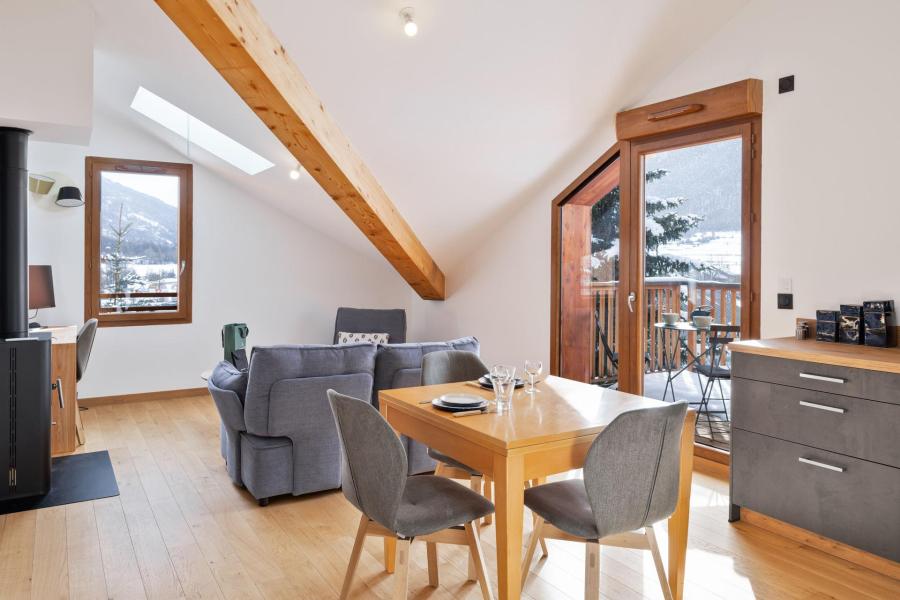 Rent in ski resort 2 room apartment 2 people (B205) - Résidence Coeur des Ecrins - Serre Chevalier - Living room