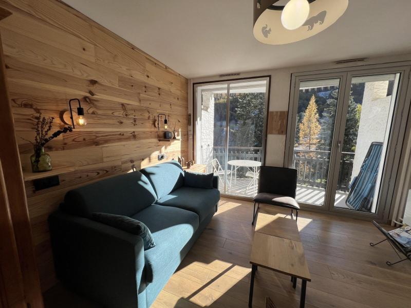 Rent in ski resort Studio sleeping corner 4 people (GRIMAUDST4) - Résidence Concorde 5 - Serre Chevalier - Living room