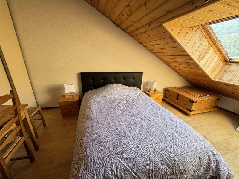 Skiverleih 4 Zimmer Maisonettewohnung für 7 Personen (222) - Résidence Gardiole II - Serre Chevalier - Schlafzimmer