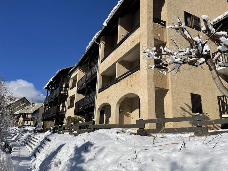 Urlaub in den Bergen Résidence Gardiole II - Serre Chevalier - Draußen im Winter