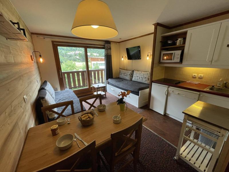 Rent in ski resort Studio cabin 5 people (212) - Résidence l'Alpaga - Serre Chevalier - Kitchen