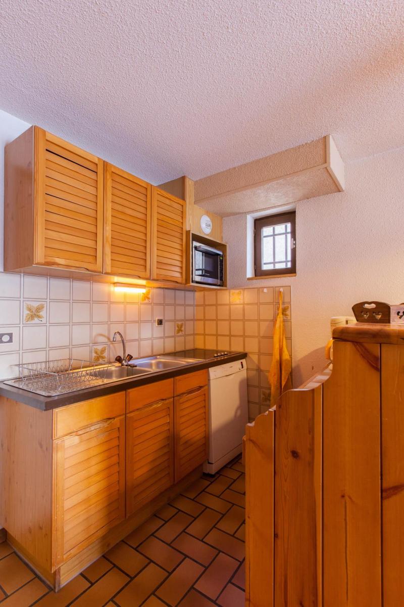 Rent in ski resort 3 room apartment 6 people (415) - Résidence la Gardiole IV - Serre Chevalier - Kitchen