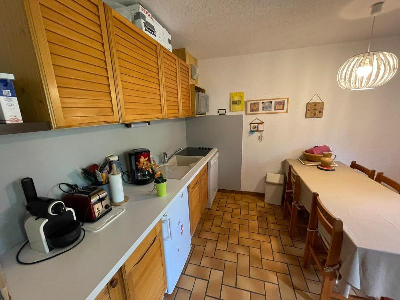 Rent in ski resort 2 room apartment 4 people (408) - Résidence la Gardiole IV - Serre Chevalier