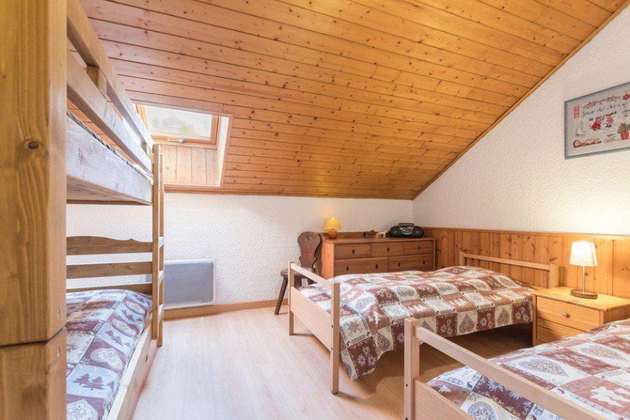 Wynajem na narty Apartament 4 pokojowy z antresolą 6 osób (112) - Résidence le Clos des Cavales 1 - Serre Chevalier - Pokój