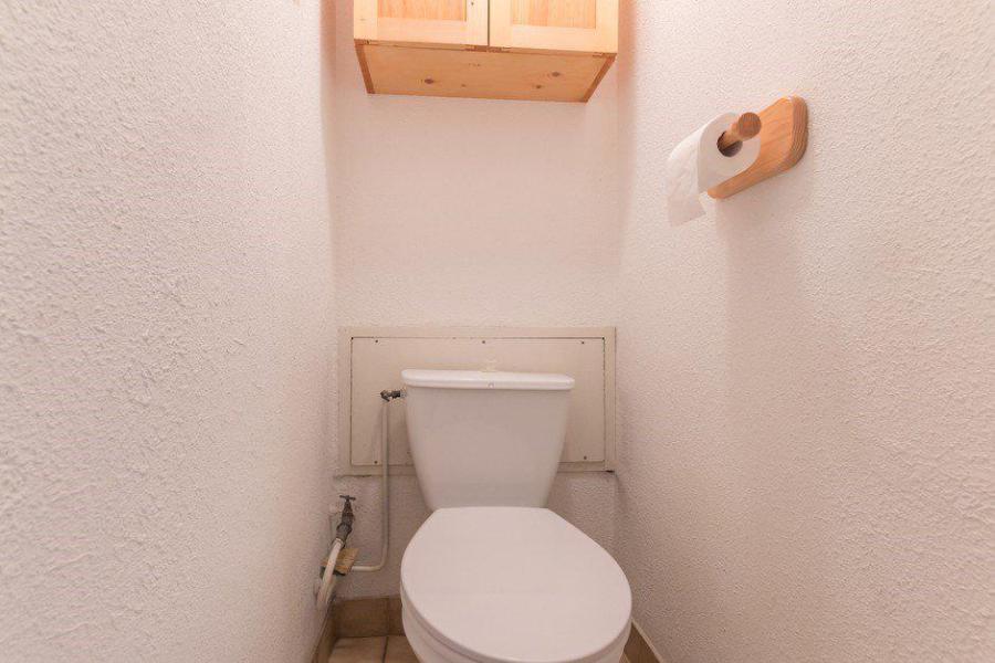 Ski verhuur Studio bergnis 4 personen (B012) - Résidence le Clos des Cavales 2 - Serre Chevalier - WC