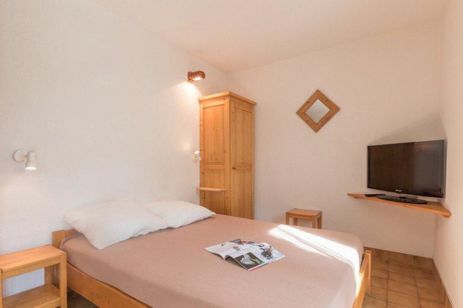 Skiverleih Studio Schlafnische 5 Personen (B013) - Résidence le Clos des Cavales 2 - Serre Chevalier - Offener Schlafbereich