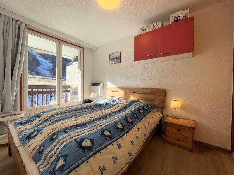 Rent in ski resort 2 room apartment sleeping corner 5 people (108) - Résidence le Galibier - Serre Chevalier - Bedroom