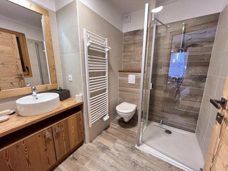 Location au ski Appartement 3 pièces 4 personnes (R01) - Résidence Le Jardin des Eduits - Serre Chevalier - Salle de douche