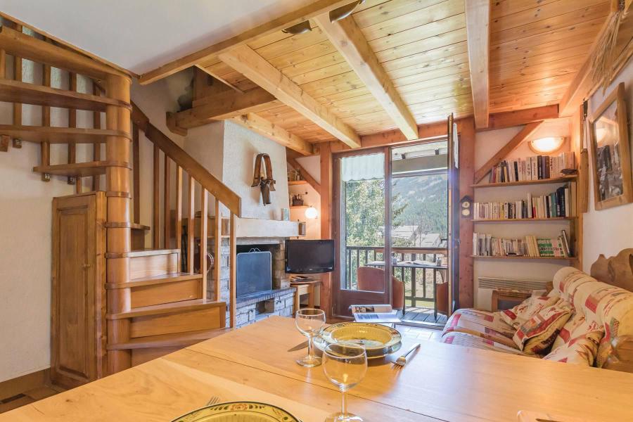 Ski verhuur Appartement 2 kamers mezzanine 4 personen (MOSER007) - Résidence le Pré des Fonts - Serre Chevalier - Woonkamer