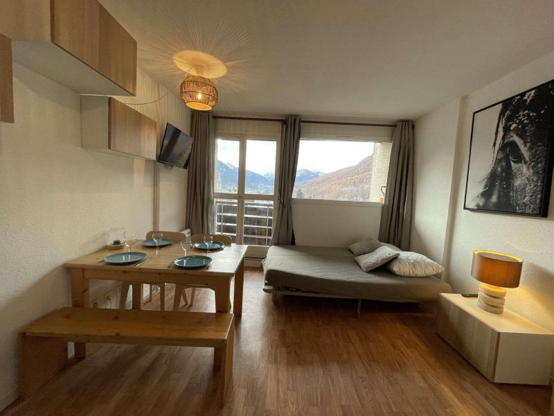 Ski verhuur Studio bergnis 4 personen (710) - Résidence le Serre d'Aigle - Serre Chevalier - Woonkamer