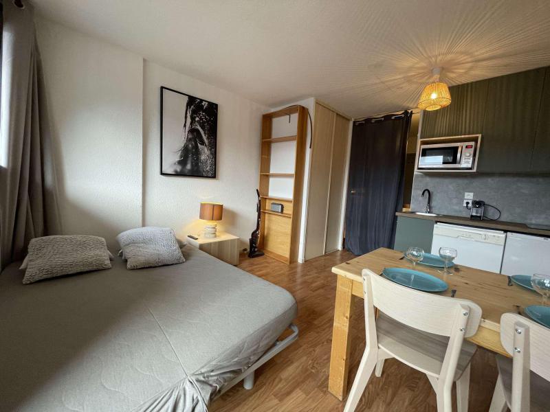 Ski verhuur Studio bergnis 4 personen (710) - Résidence le Serre d'Aigle - Serre Chevalier - Woonkamer