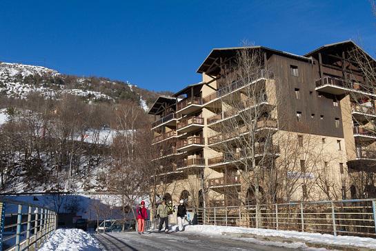 Vacances en montagne Résidence le Signal du Prorel - Serre Chevalier - Extérieur hiver