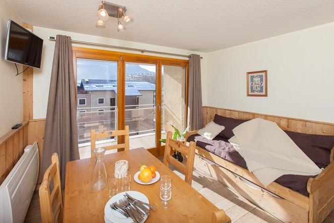 Rent in ski resort Résidence le Signal du Prorel - Serre Chevalier - Living room