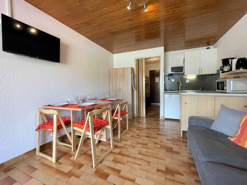 Ski verhuur Studio bergnis 4 personen (132) - Résidence les Balcons de Briançon C - Serre Chevalier - Woonkamer