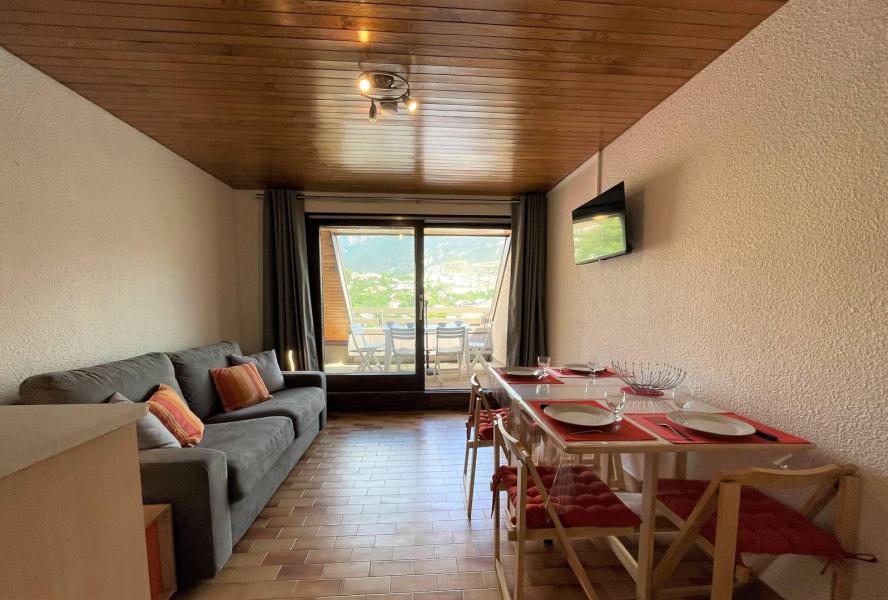 Location au ski Studio coin montagne 4 personnes (132) - Résidence les Balcons de Briançon C - Serre Chevalier - Séjour