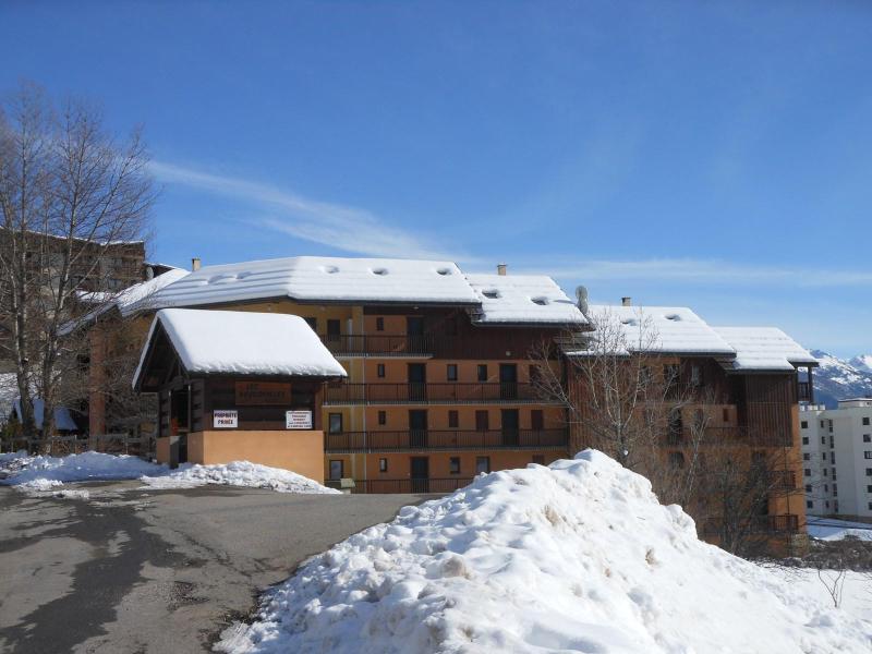 Rent in ski resort Résidence les Peyronilles - Serre Chevalier - Winter outside