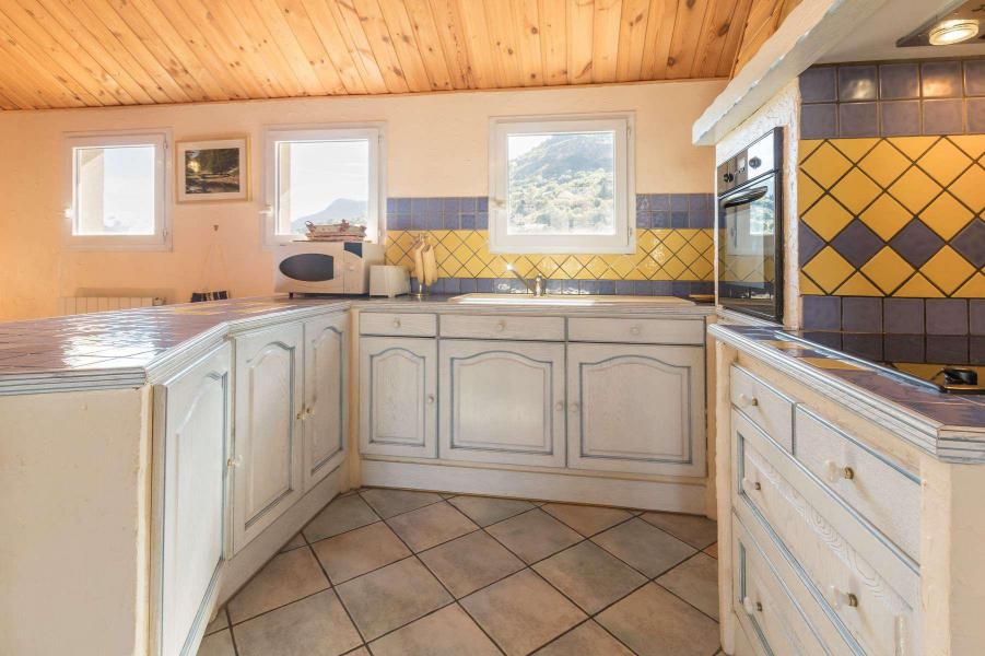 Ski verhuur Appartement 4 kamers 6 personen (MOS01) - Résidence Pré du Moulin - Serre Chevalier - Keukenblok