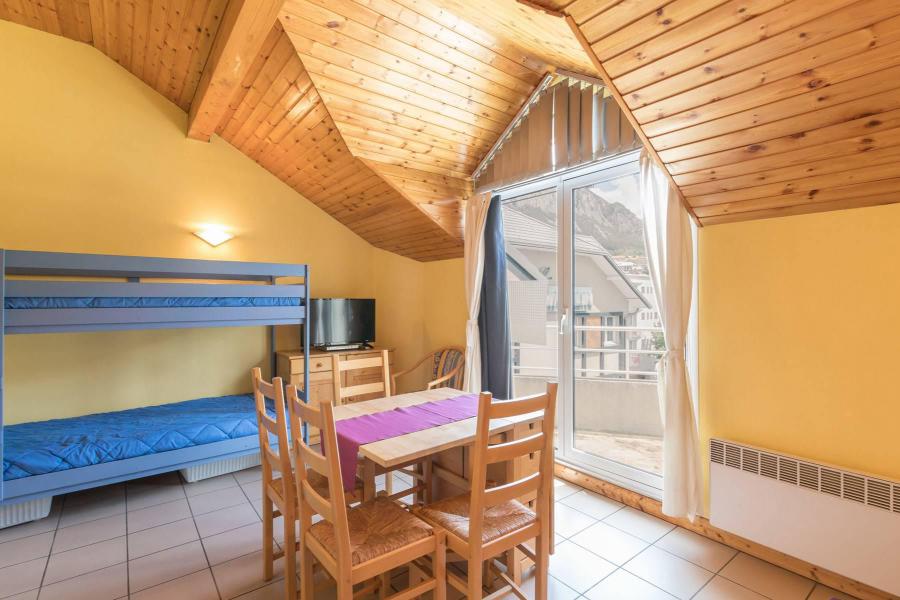 Ski verhuur Studio 3 personen (307) - Résidence Pré du Moulin F - Serre Chevalier - Woonkamer