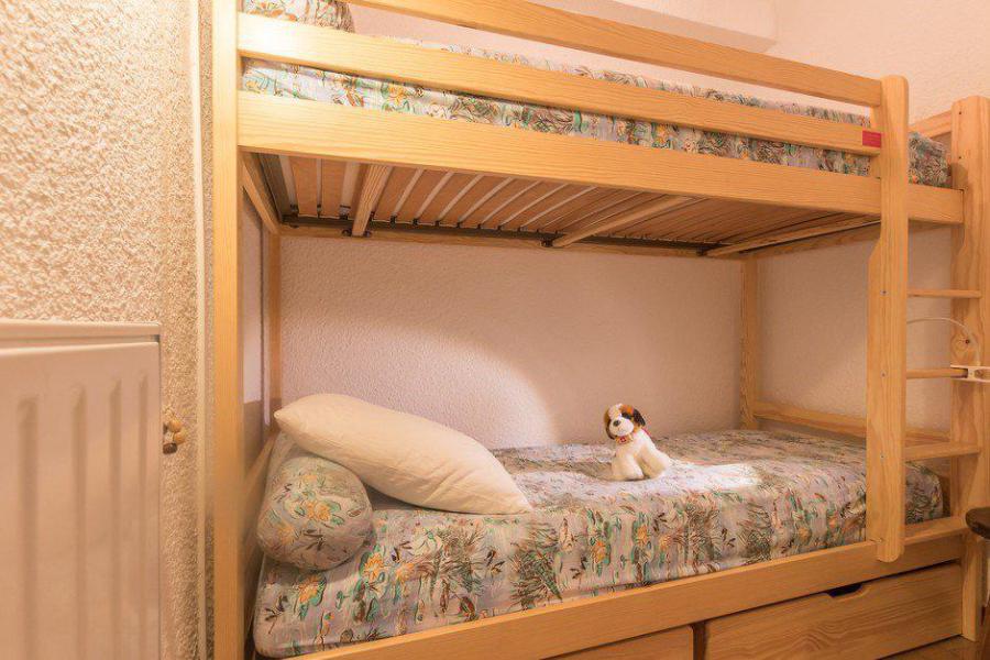 Rent in ski resort Studio sleeping corner 4 people (2080) - Résidence Prorel - Serre Chevalier - Cabin