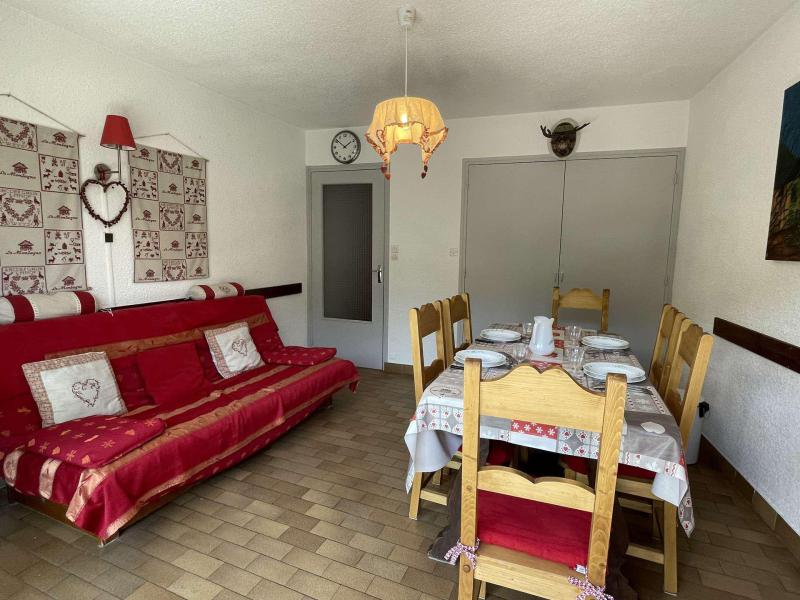 Rent in ski resort Studio sleeping corner 4 people (2080) - Résidence Prorel - Serre Chevalier - Living room