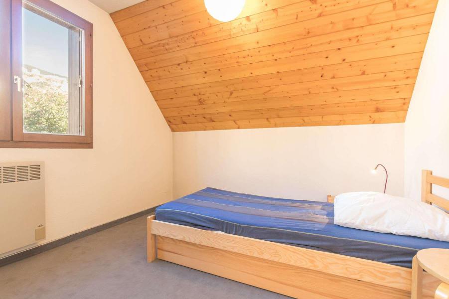 Ski verhuur Appartement 2 kamers slaapnis 6 personen (110) - Résidence Sainte Catherine - Serre Chevalier - Kamer