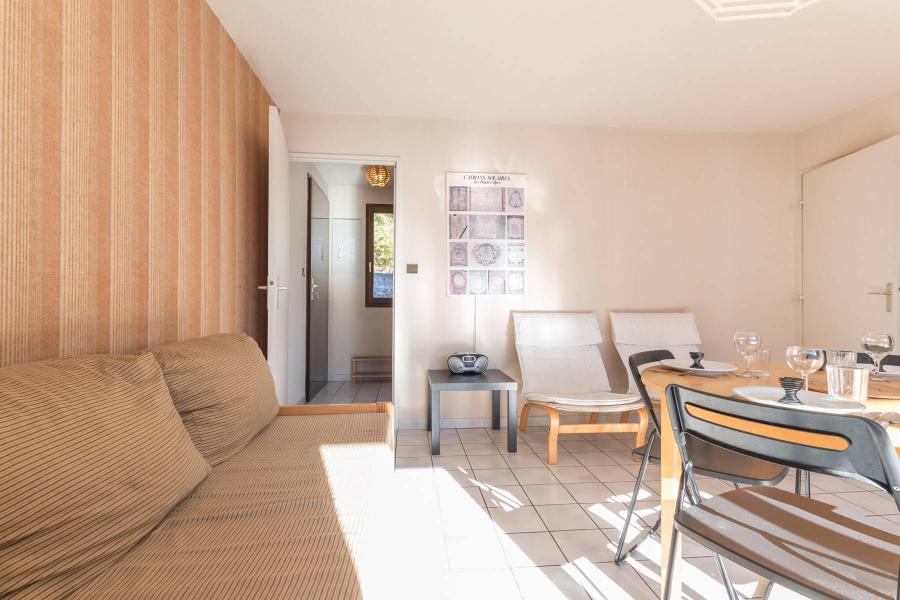 Ski verhuur Appartement 2 kamers slaapnis 6 personen (110) - Résidence Sainte Catherine - Serre Chevalier - Woonkamer