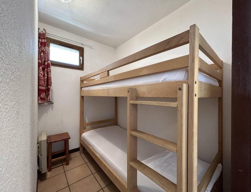 Rent in ski resort Studio sleeping corner 4 people (0504) - Résidence Signal du Prorel - Serre Chevalier