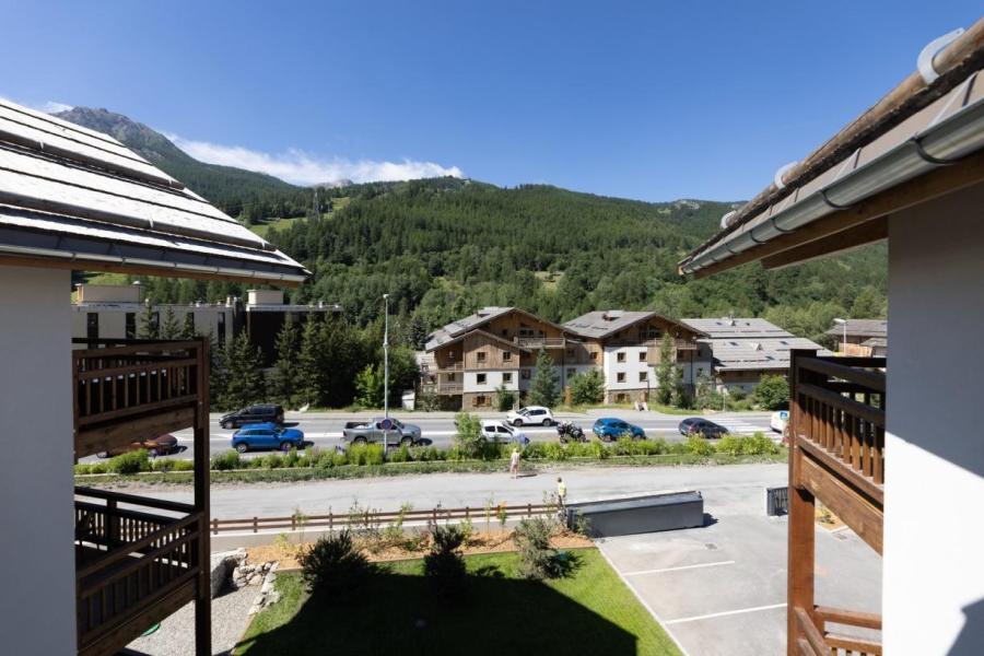 Skiverleih 2-Zimmer-Holzhütte für 6 Personen - Résidence Terresens Cristal Lodge - Serre Chevalier - Balkon