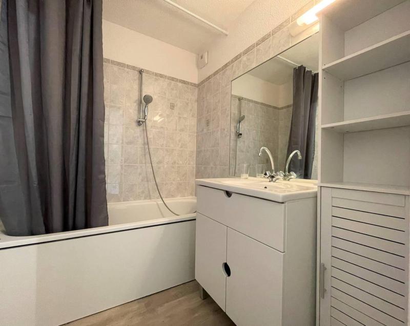 Rent in ski resort 3 room duplex apartment 6 people (BRI280-B305) - Résidence Val Chancel - Serre Chevalier - Bathroom