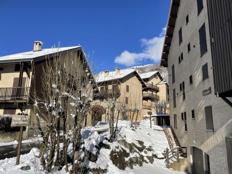 Holiday in mountain resort Vie de clare - Serre Chevalier - Winter outside